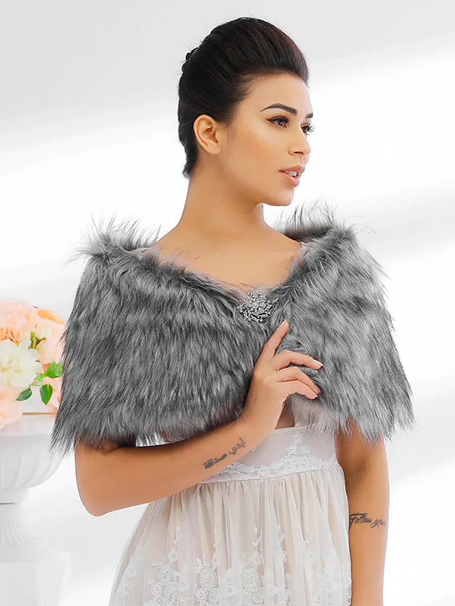 2025 Grey Imitation Rabbit Fur Shawl Wedding Faux Fur Cape