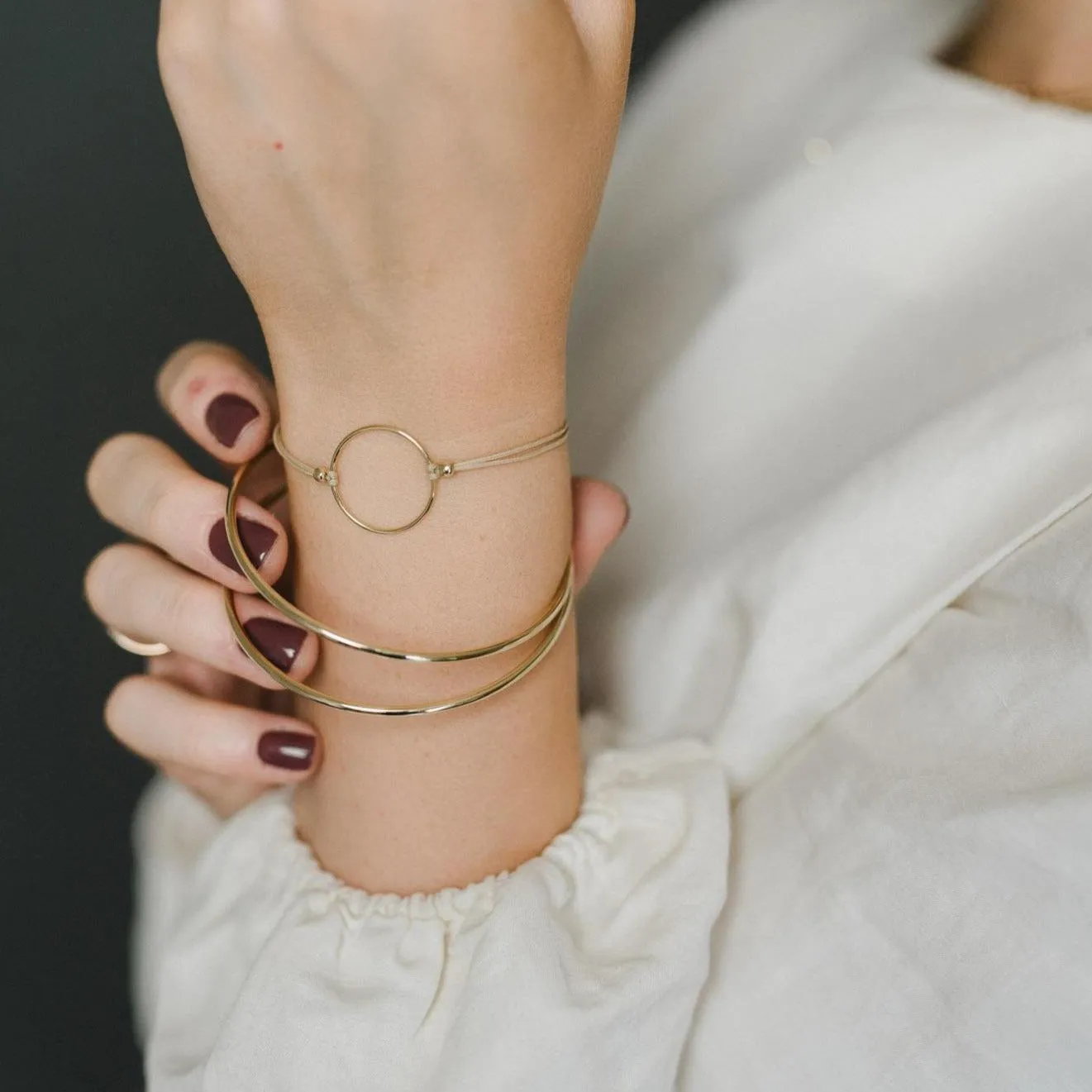9kt Gold Solid Bangle