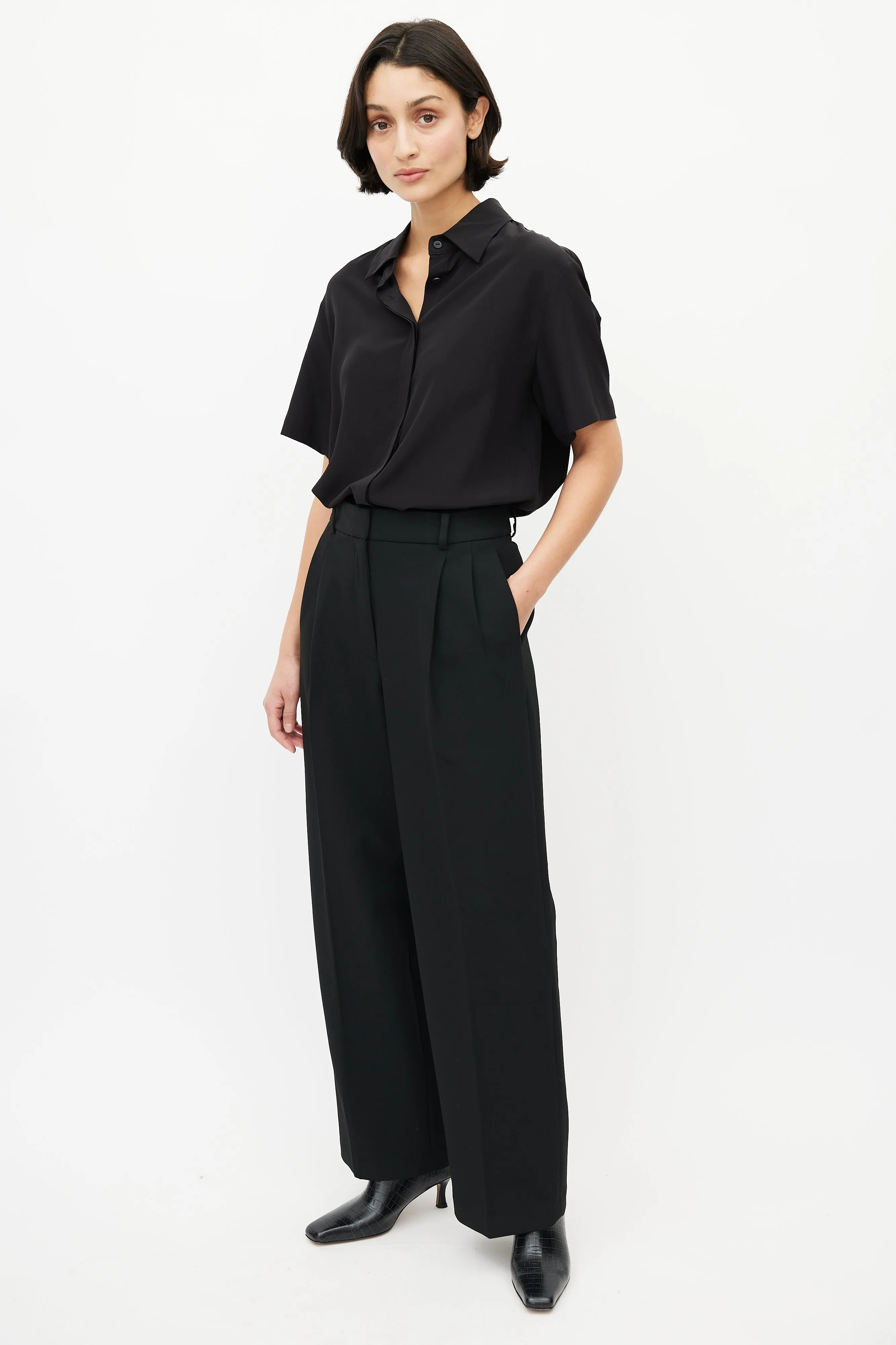 Babaton Black Pleated Trouser