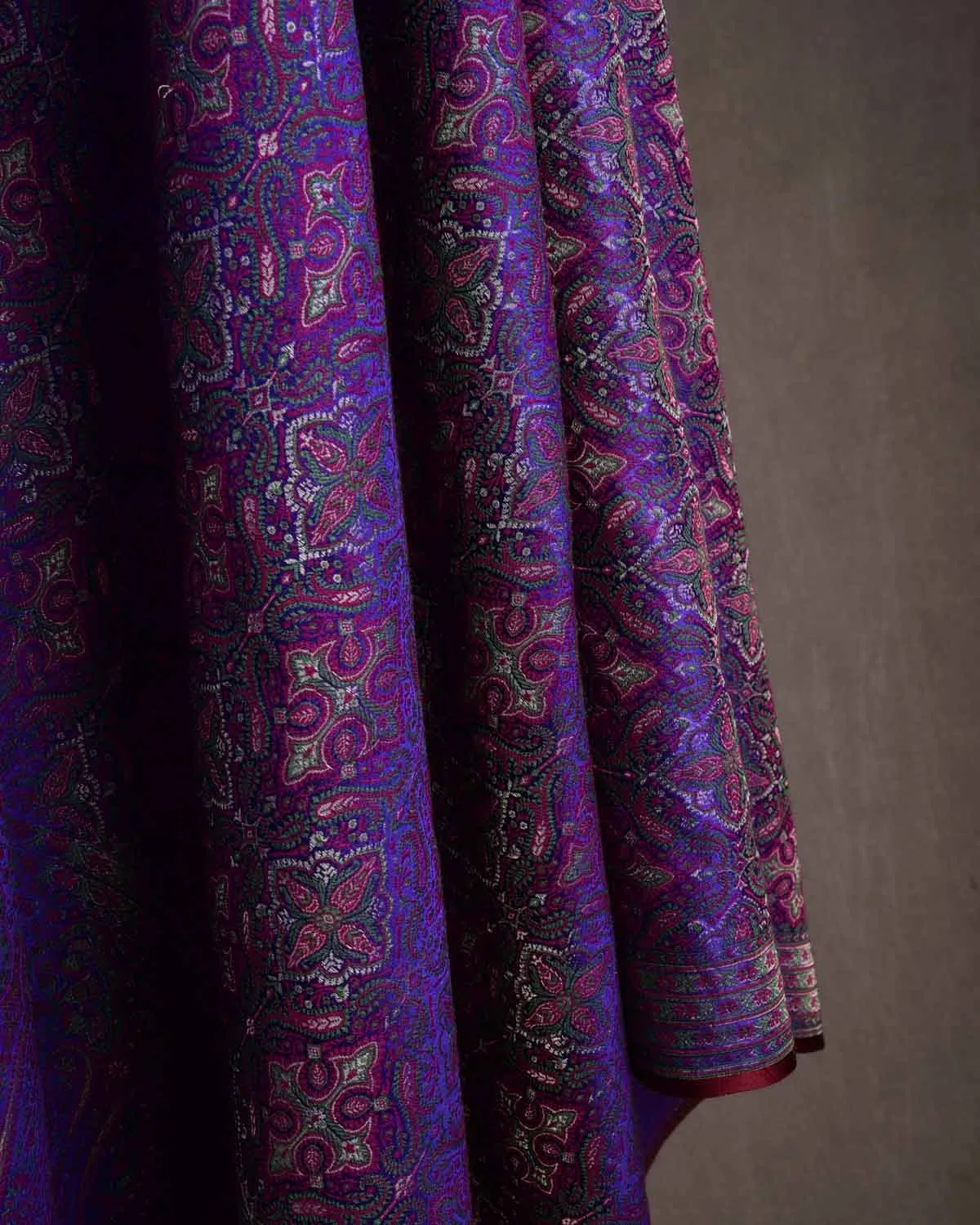 Green On Purple Tehra Traditional Jamawar Handwoven Silk Wool Unisex Dress Shawl with Silver Zari